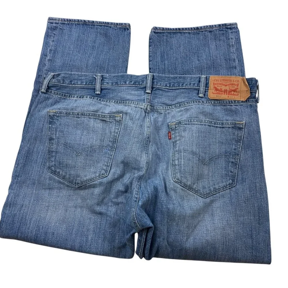 Levis 501 Straight leg Jeans Men's Size 42 x 30(31)